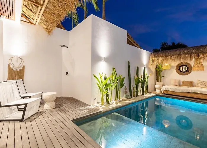 The Wave Bali - Rooftop Pool, 2br Villa, * Canggu (Bali)